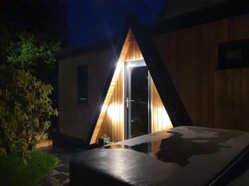 Lodge Little Woodbine