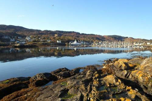 Castle View Apartment In Tarbert, Loch Fyne