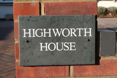 Bed & Breakfast Highworth House