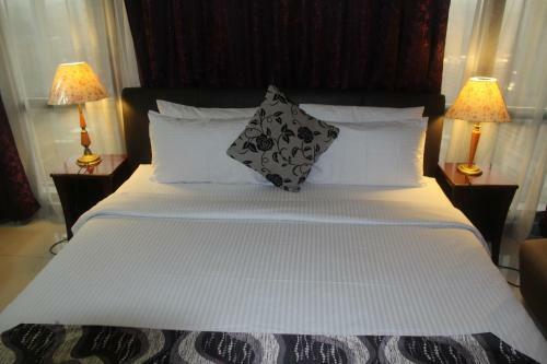 Apartamento Al Diuf Service Suites @ Berjaya Times Square Kl