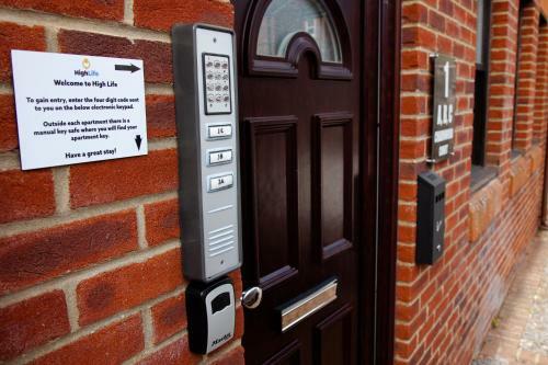 High Life Serviced Apartments - Old Town