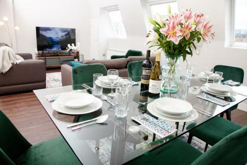 High Life Serviced Apartments - Old Town