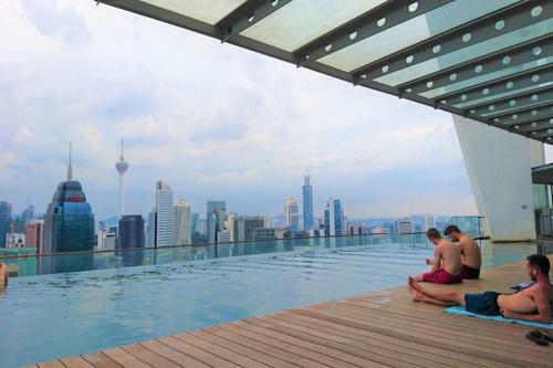 Apartamento Klcc Regalia Suites Infinity Pool Kuala Lumpur