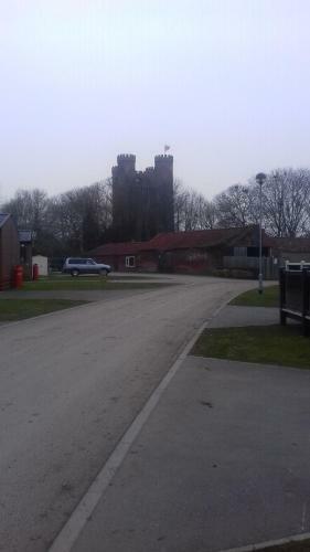 17 Castle View