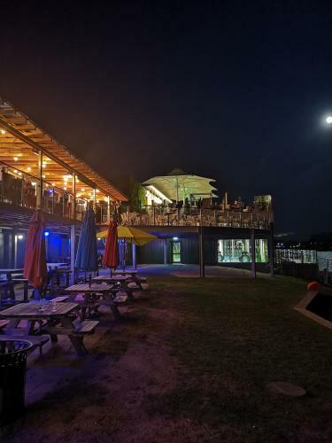 Static Caravan With Hot Tub