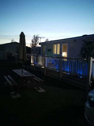 Static Caravan With Hot Tub