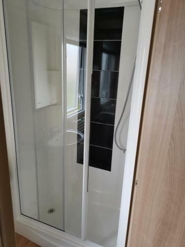Static Caravan With Hot Tub