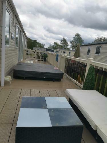 Static Caravan With Hot Tub