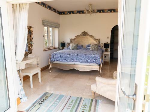 Hideaway House