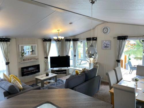 Apartamento Indulgence Lakeside Lodge (i2)