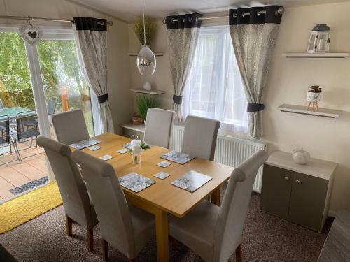 Apartamento Indulgence Lakeside Lodge (i2)