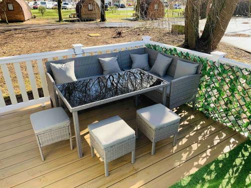Luxury Holiday Home Happiness At Tattershall Lake