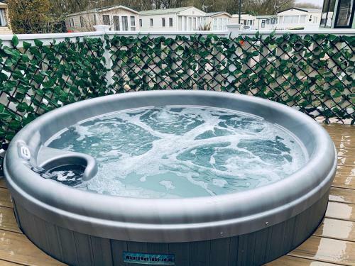 Luxury Holiday Home Happiness At Tattershall Lake