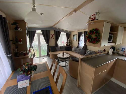 Luxury Holiday Home Happiness At Tattershall Lake