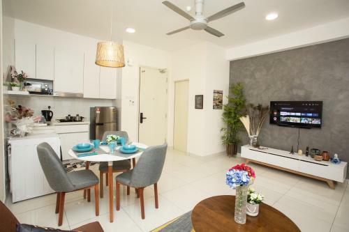 Arte Mont Kiara By Psm Luxury Suites