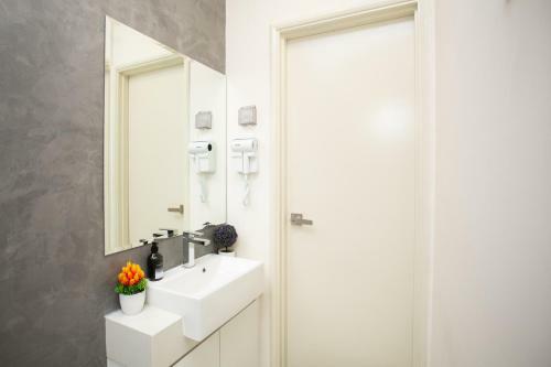 Arte Mont Kiara By Psm Luxury Suites
