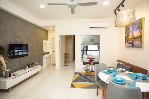 Arte Mont Kiara By Psm Luxury Suites