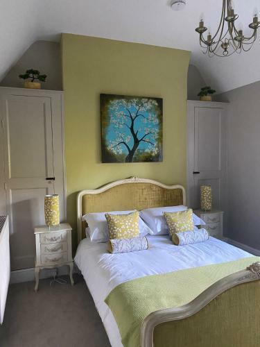 Bed & Breakfast Burleigh House B And B