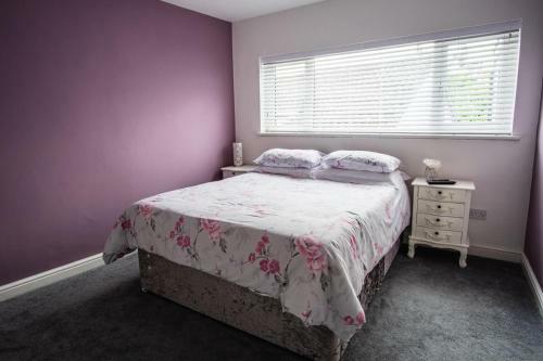 Tallets Apartment With Balcony & Parking