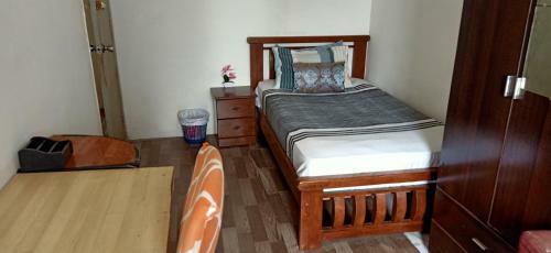 Budget Supersinglebed Bedroom