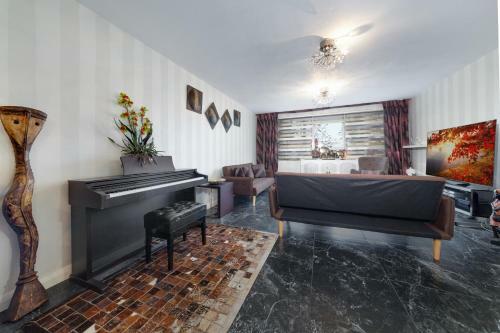 Apartamento Suites By Rehoboth - Hendon Station - London
