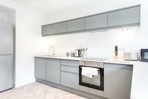 Your Perfect Stay - Swansea City Centre