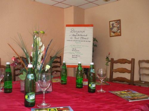 Hotel H�tel Restaurant Le Saint Cl�ment