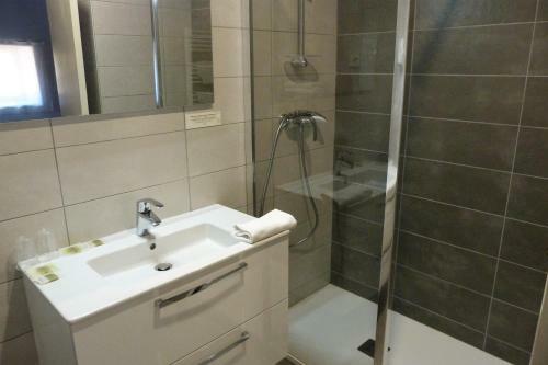 Hotel H�tel Restaurant Le Saint Cl�ment