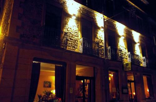 Hotel H�tel Restaurant Le Saint Cl�ment