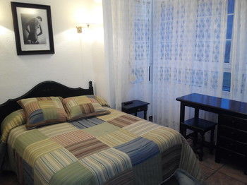 Hotel Tierra De La Reina