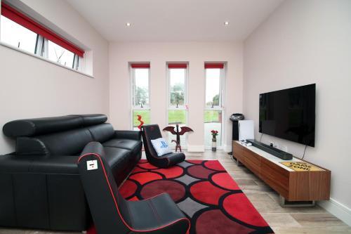 Beautiful 4-bed House - Hot Tub - Ty Marlyn - Gower