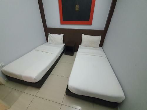 Spot On 90139 Hotel Galaxy