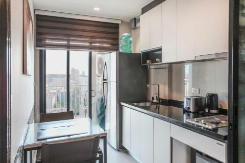 Apartamento The Base Central Pattaya Deluxe