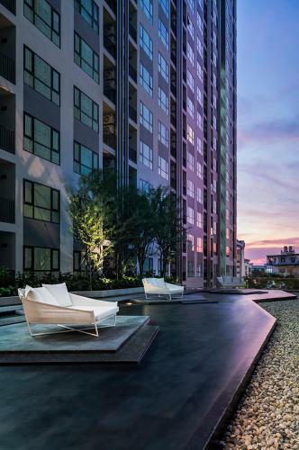 Apartamento The Base Central Pattaya Deluxe