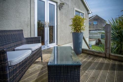 Town Heights - 3 Bedroom Holiday Home - Tenby