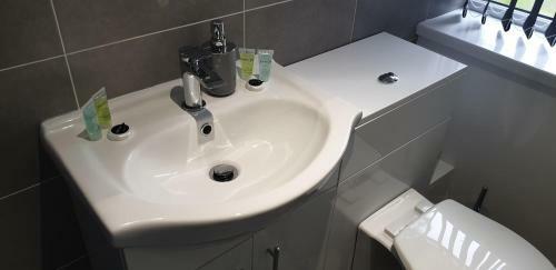 Glentworth Holiday Apartments