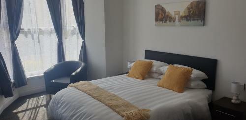 Glentworth Holiday Apartments