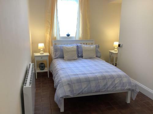 1 - Bed Ground Floor Apartment Tenby