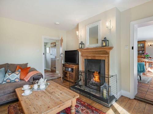 Thyme Cottage -uk38255