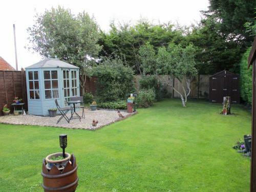 Midsummer Cottage