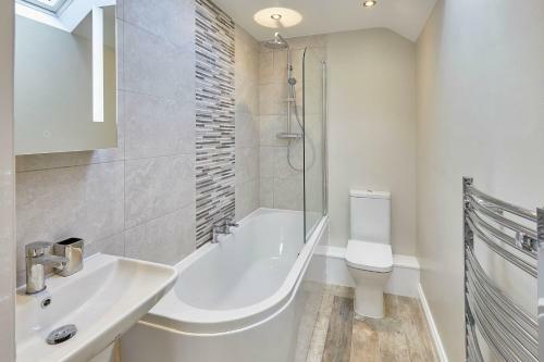 Host & Stay - Sunnydale Cottage