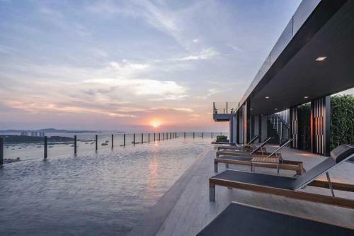 Apartamento The Base Central Pattaya By He