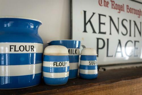 Quay House - Waterside Eclectic Style Character Home