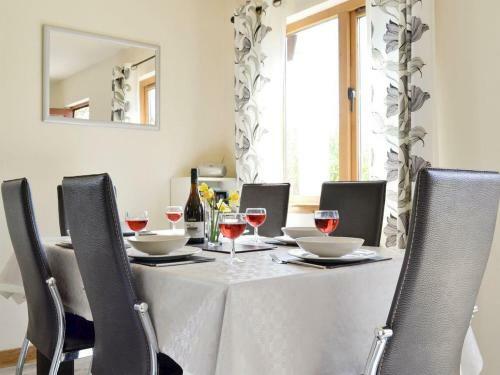 Hawthorn Lodge