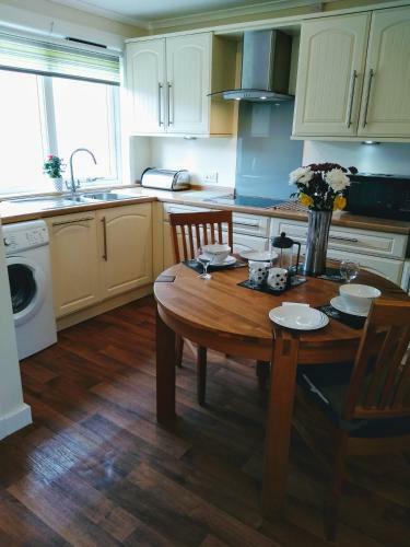 Lovely 1 Bedroom Borders Cottage
