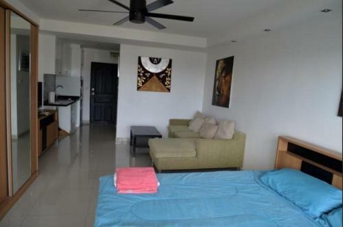 Hostal Room In Condo - Pattaya Plaza Floor 6
