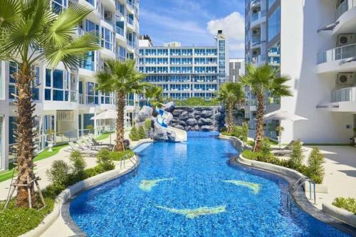 Apartamento Large Luxury, Pool View, Grand Avenue, Pattaya E202