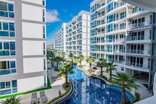 Apartamento Large Luxury, Pool View, Grand Avenue, Pattaya E202