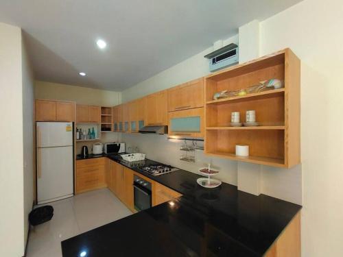 Baronial Pool Villas Pattaya 23