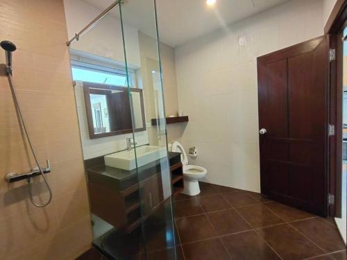 Baronial Pool Villas Pattaya 23